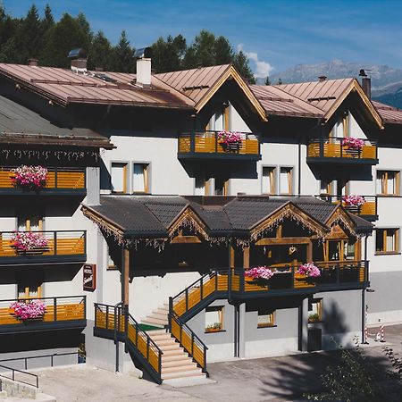 Hotel Fantelli Folgarida Buitenkant foto