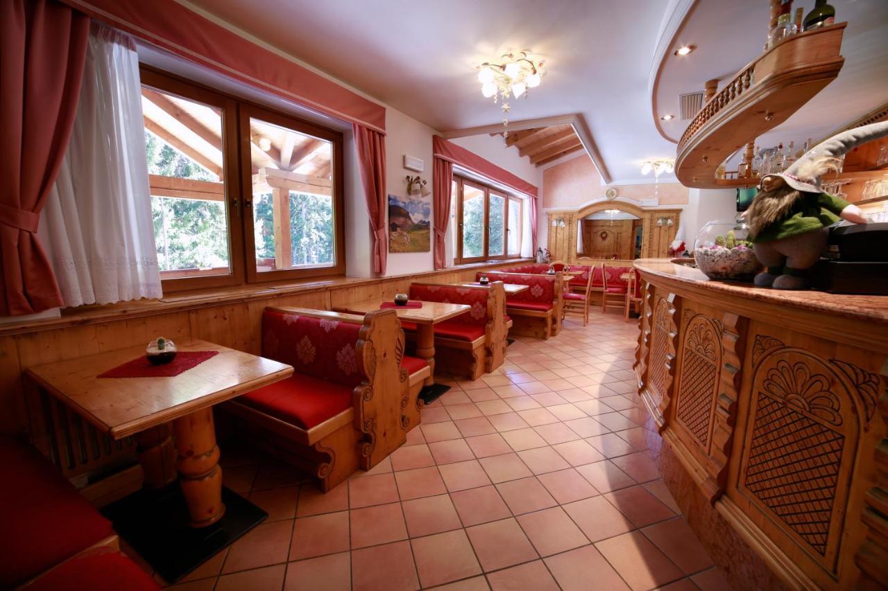 Hotel Fantelli Folgarida Buitenkant foto