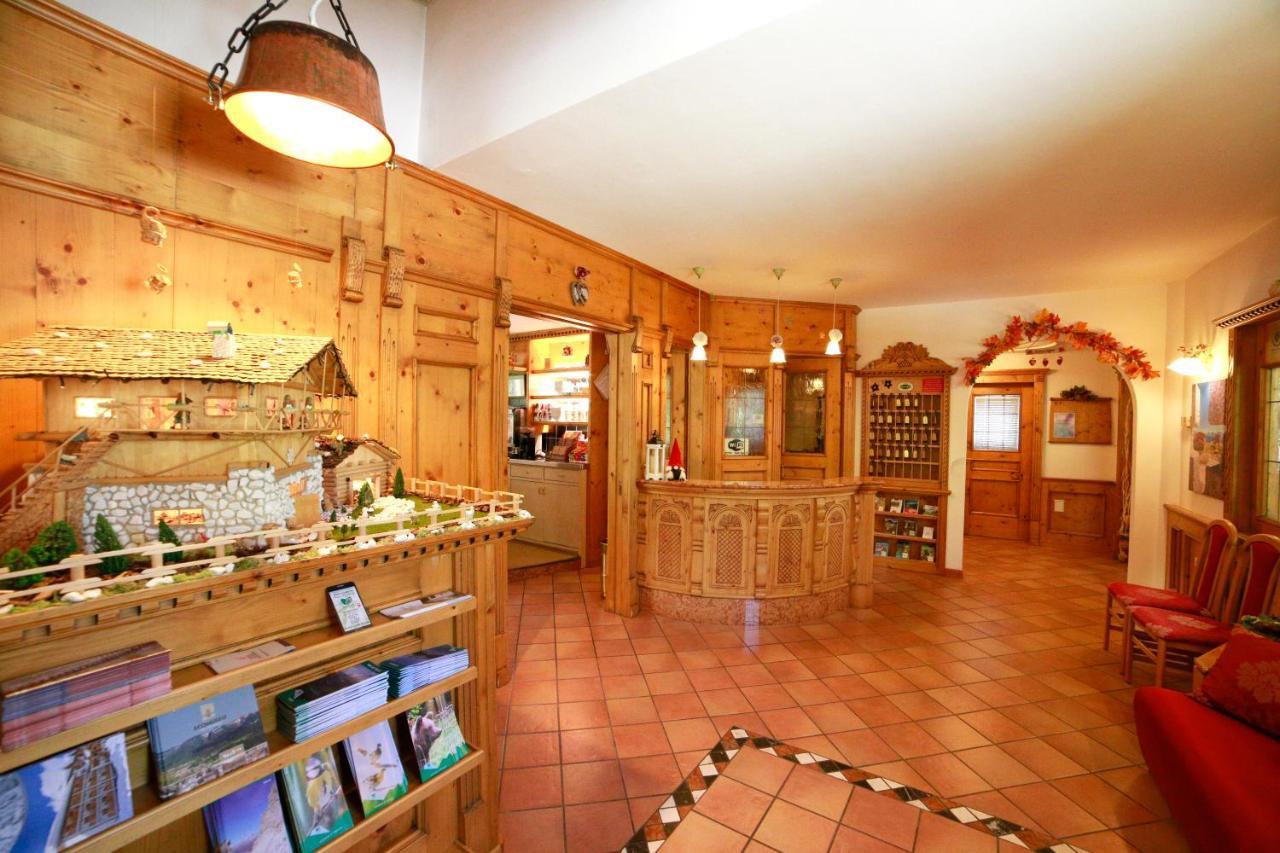 Hotel Fantelli Folgarida Buitenkant foto