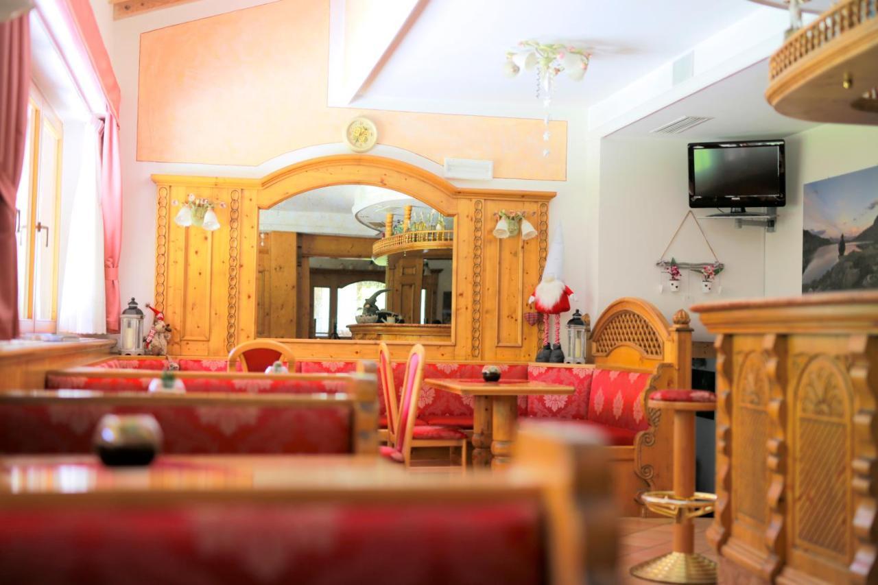 Hotel Fantelli Folgarida Buitenkant foto