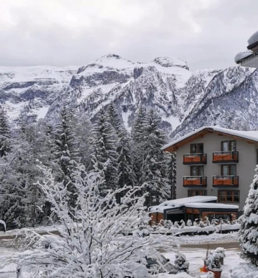 Hotel Fantelli Folgarida Buitenkant foto