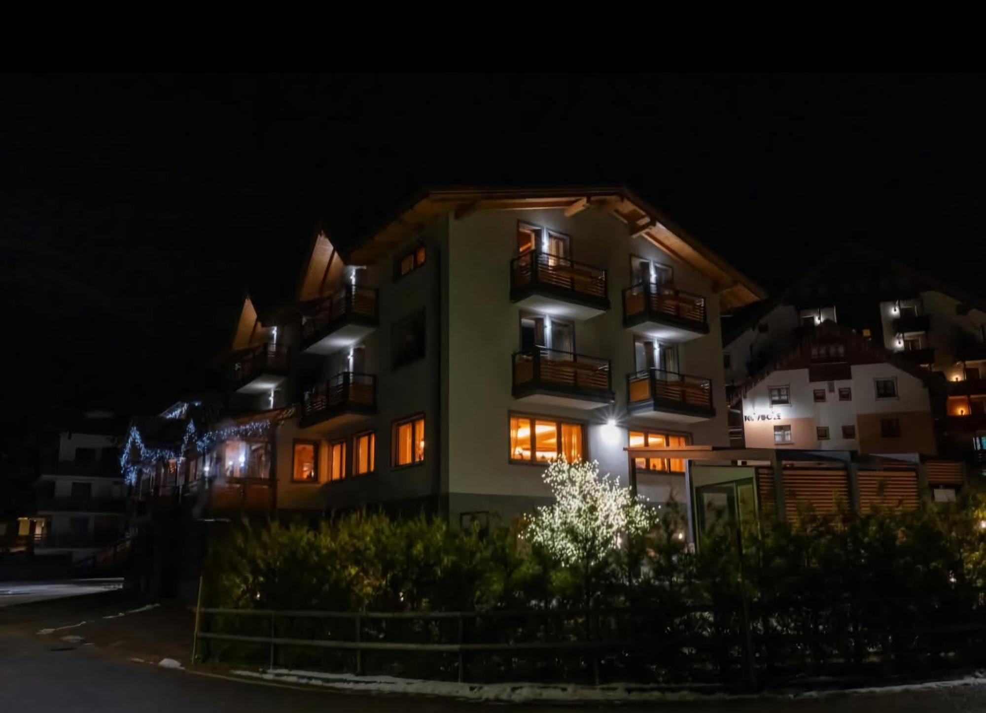 Hotel Fantelli Folgarida Buitenkant foto